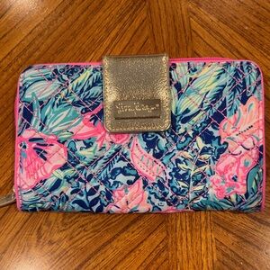Lilly Pulitzer Pink and Blue Floral Wallet